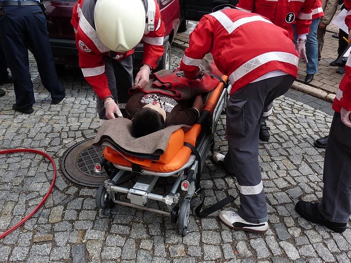Rettungsarbeiten vor Ort