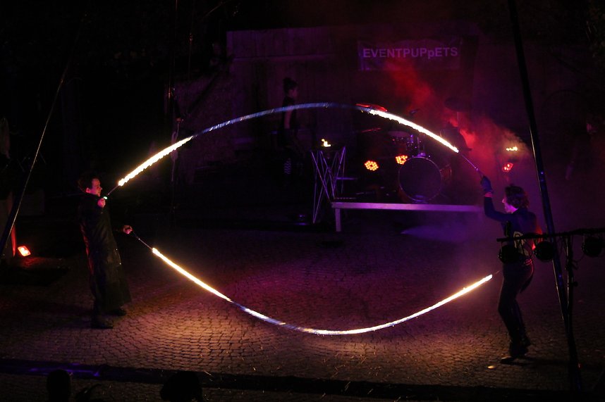 Spektakul&auml;re Feuershow von "EVENTPUPPETS" beim Mittelalterstadtfest in Bad Langensalza