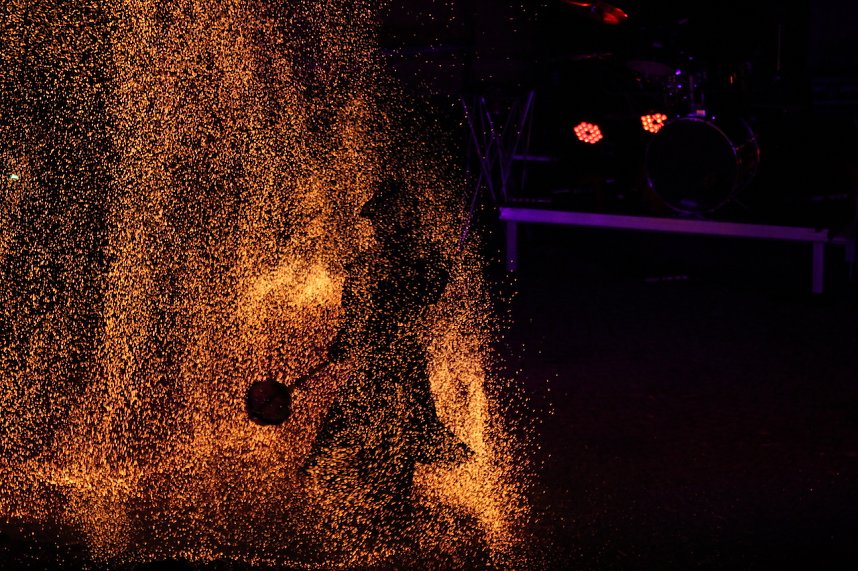 Spektakul&auml;re Feuershow von "EVENTPUPPETS" beim Mittelalterstadtfest in Bad Langensalza