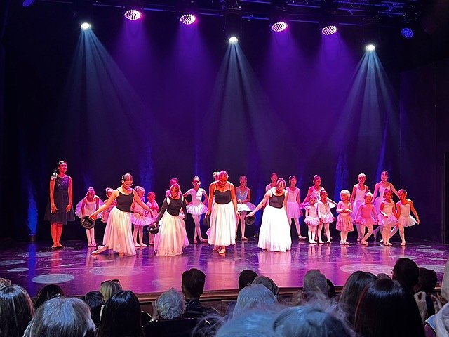 Auftritt des Tanzstudio Radeva zum Tag des offenen Denkmals