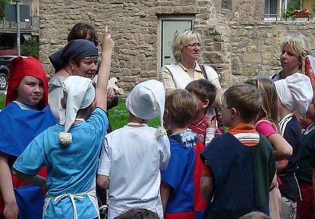 Kindermitteolalterf&uuml;hrung