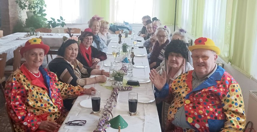 Karneval in der Seniorengruppe WB 4