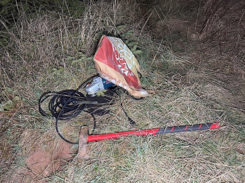 Spurensicherung in der Schachtstra&szlig;e