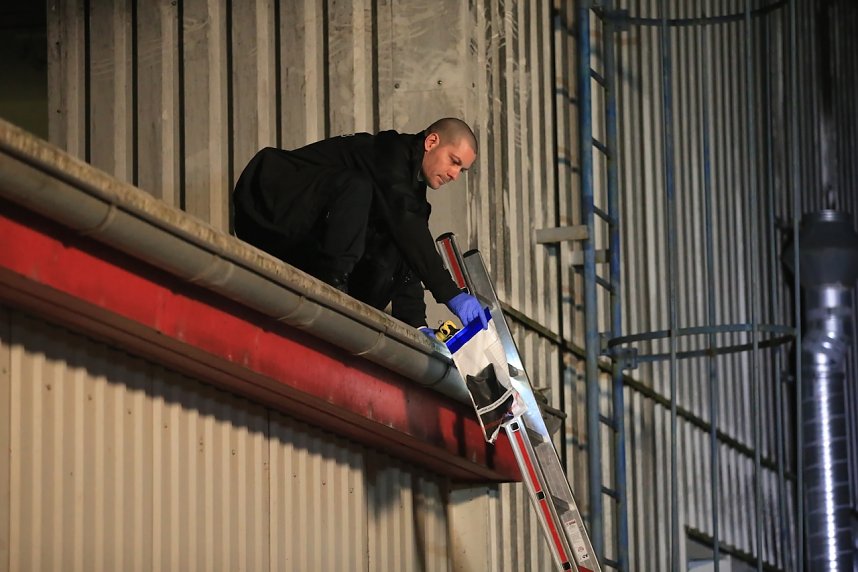 Spurensicherung in der Schachtstra&szlig;e