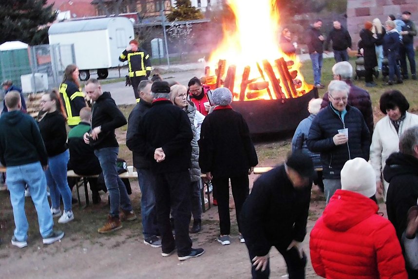 Osterfeuer in Kelbra
