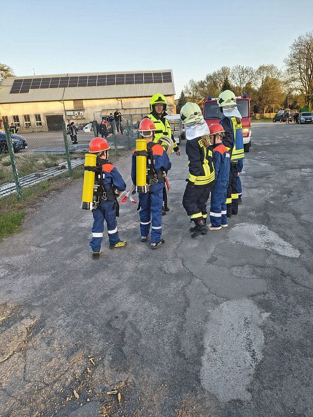Berufsfeuerwehrwochenende in Heldrungen