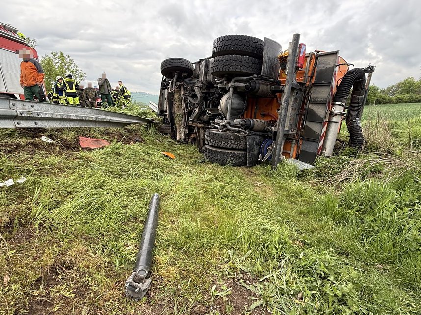 Verkehrsunfall auf der Landstra&szlig;e zwischen Bad Frankenhausen und Sondershausen