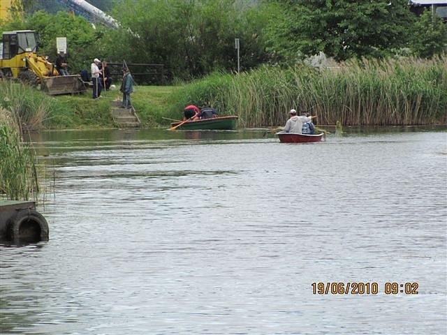 Arbeitseinsatz im Schwimmbad