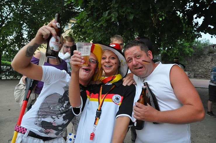 Public Viewing auf den Petersberg