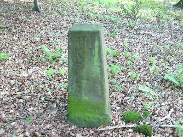 Vergessene Grenzsteine