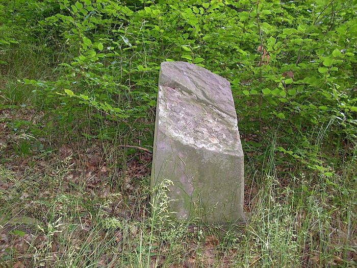 Vergessene Grenzsteine