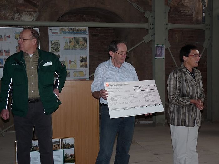 Offene T&uuml;r Cruciskirche