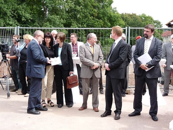 Symbolischer Spatenstich