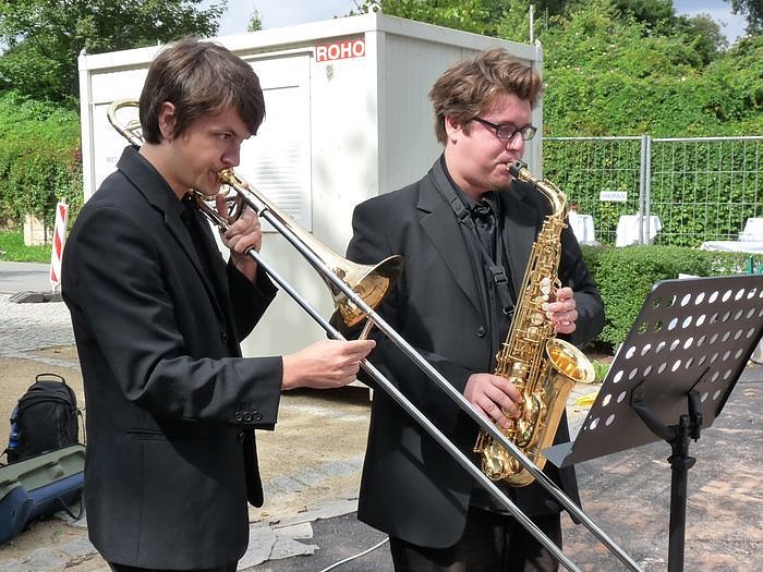 Symbolischer Spatenstich