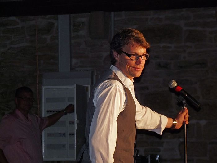 Christoph Sieber im Ochsenstall