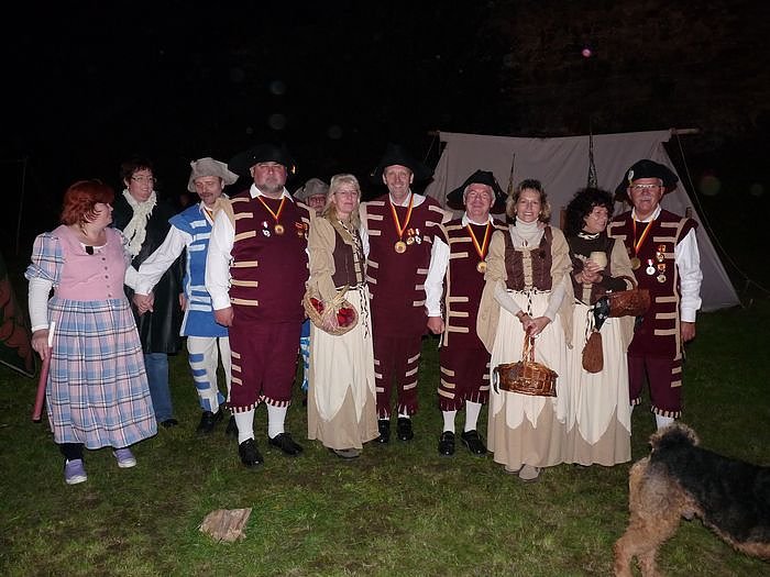 Feuerschau zum Bauernmarkt