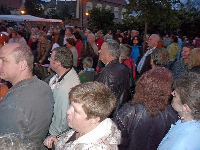 Feuerschau zum Bauernmarkt