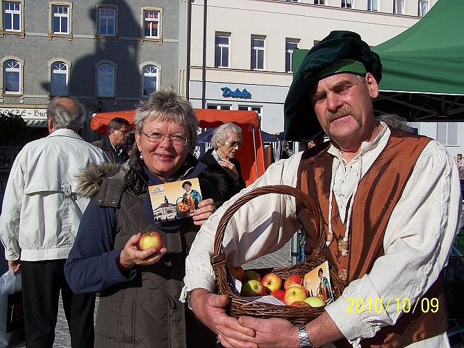 Impressionen Apfelschn&auml;pperamarkt