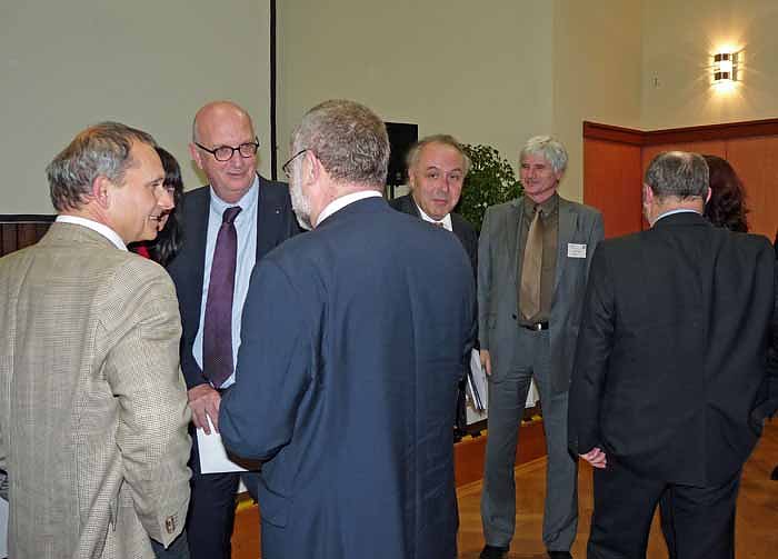 Sondersh&auml;user Wirtschaftsforum