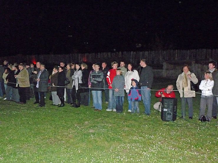 Gel&ouml;bnis im feierlichen Rahmen