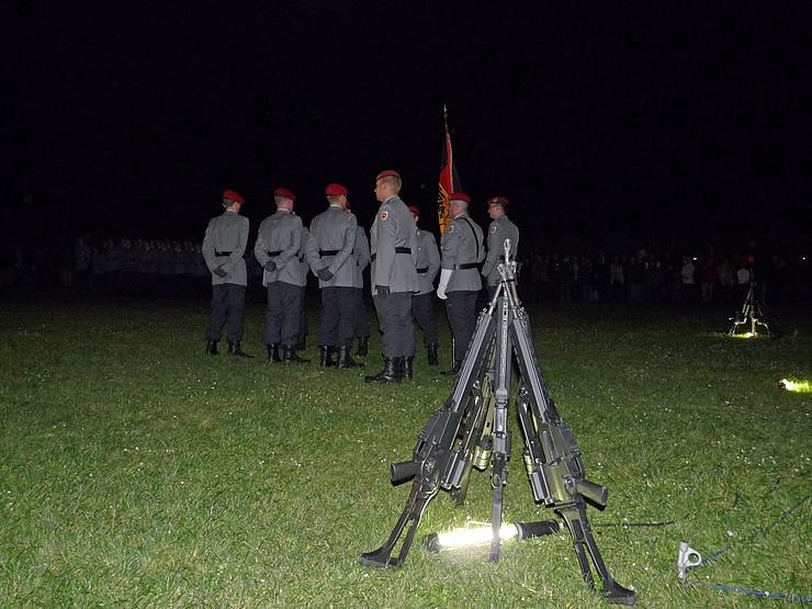 Gel&ouml;bnis im feierlichen Rahmen
