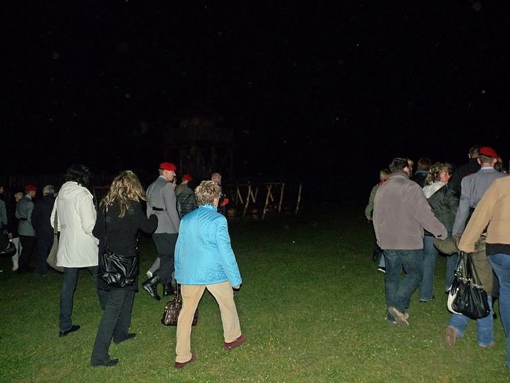 Gel&ouml;bnis im feierlichen Rahmen