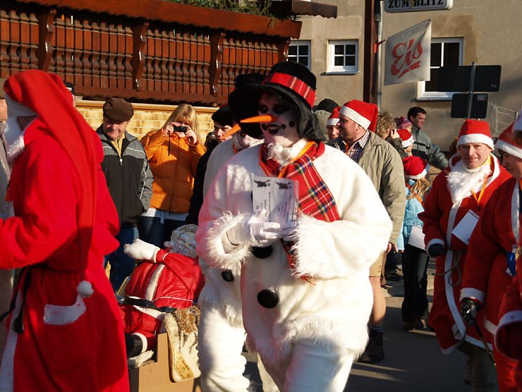 Weihnachtsmannlauf in Bilzingsleben 2