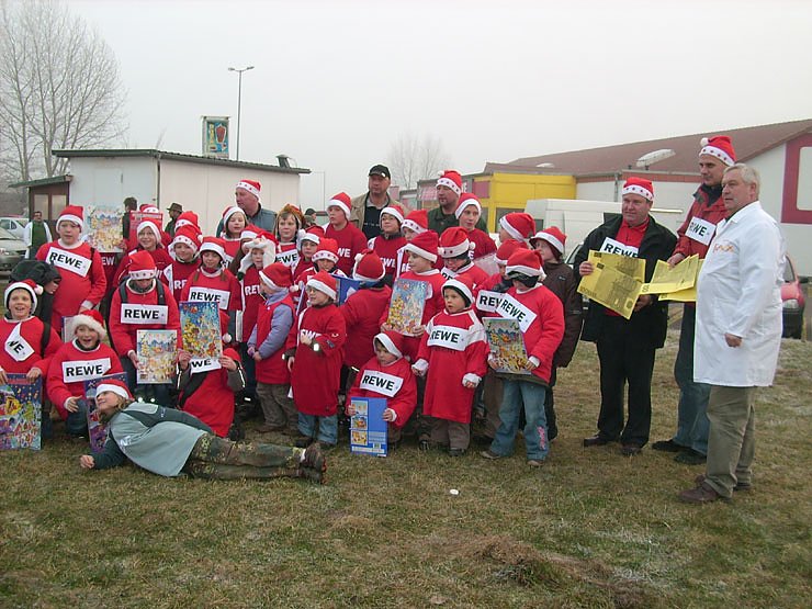 Gruppenbild der Kicker zum Abschluss