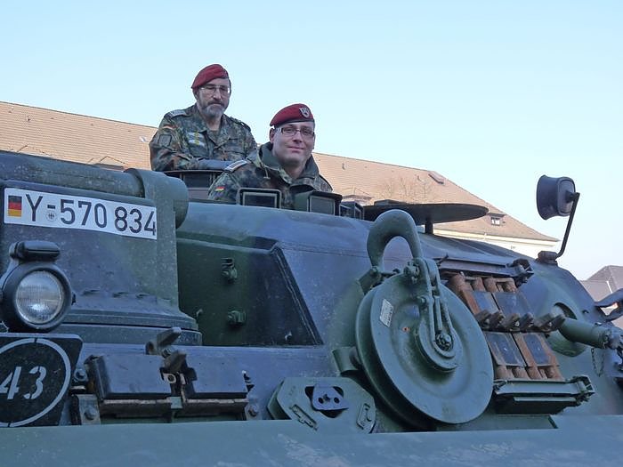 Verabschiedungsappell S&uuml;ss und Liebau